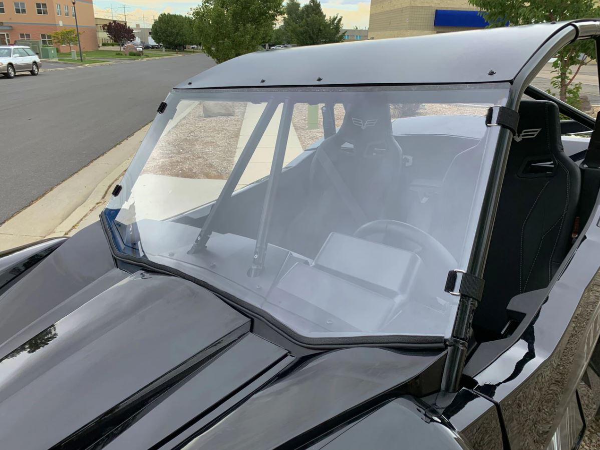 Wildcat XX Hard Coated Polycarbonate Windshield with Quick Straps