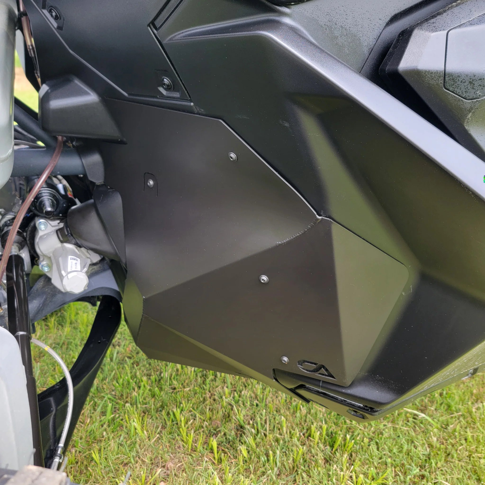 カナリアページ CA Tech Can-Am Maverick R Front Inner Fender Liners – Pro UTV Parts