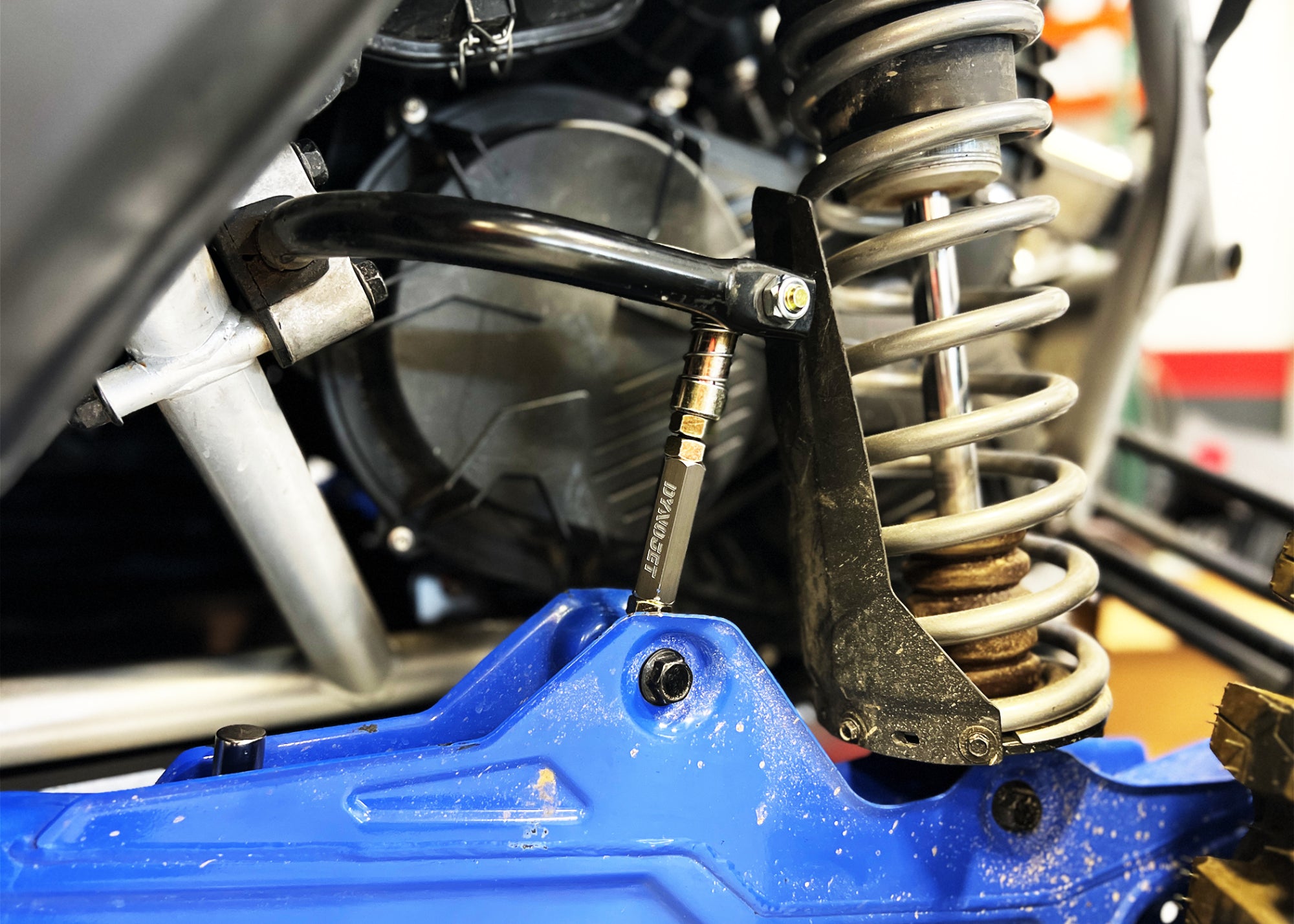 ジャンク AD-4 自動ダイナミックレンジ拡張システム Dynojet SWAY BAR QUICK DISCONNECT LINK FOR CAN-AM MAVERICK X3